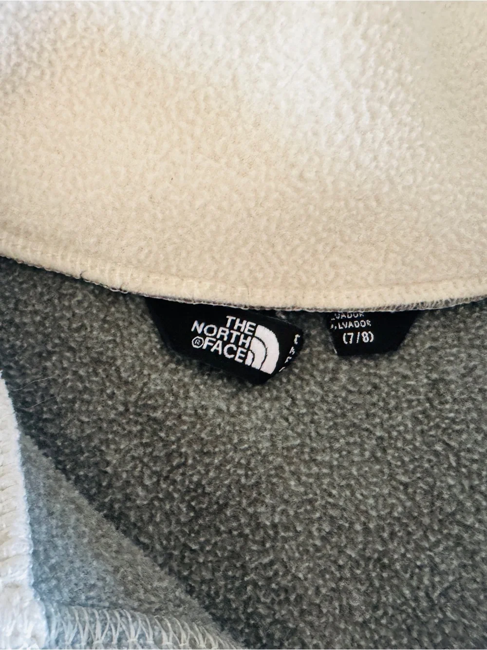 The North Face Cream & Gray Fleece Pullover